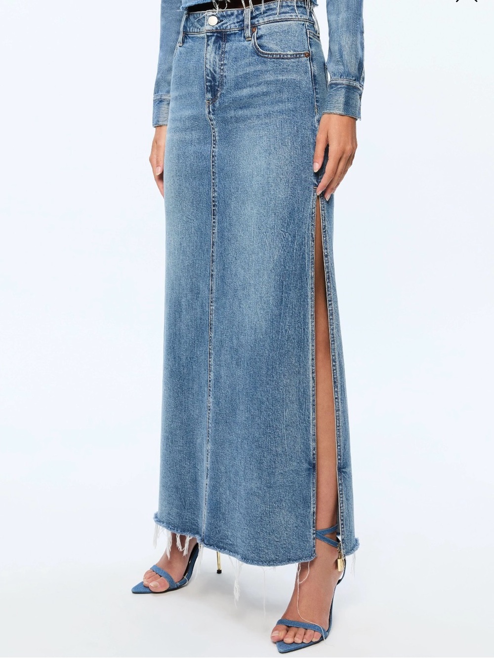 Alice + Olivia Denim Maxi Skirt Size 25 NWT – $350 Retail